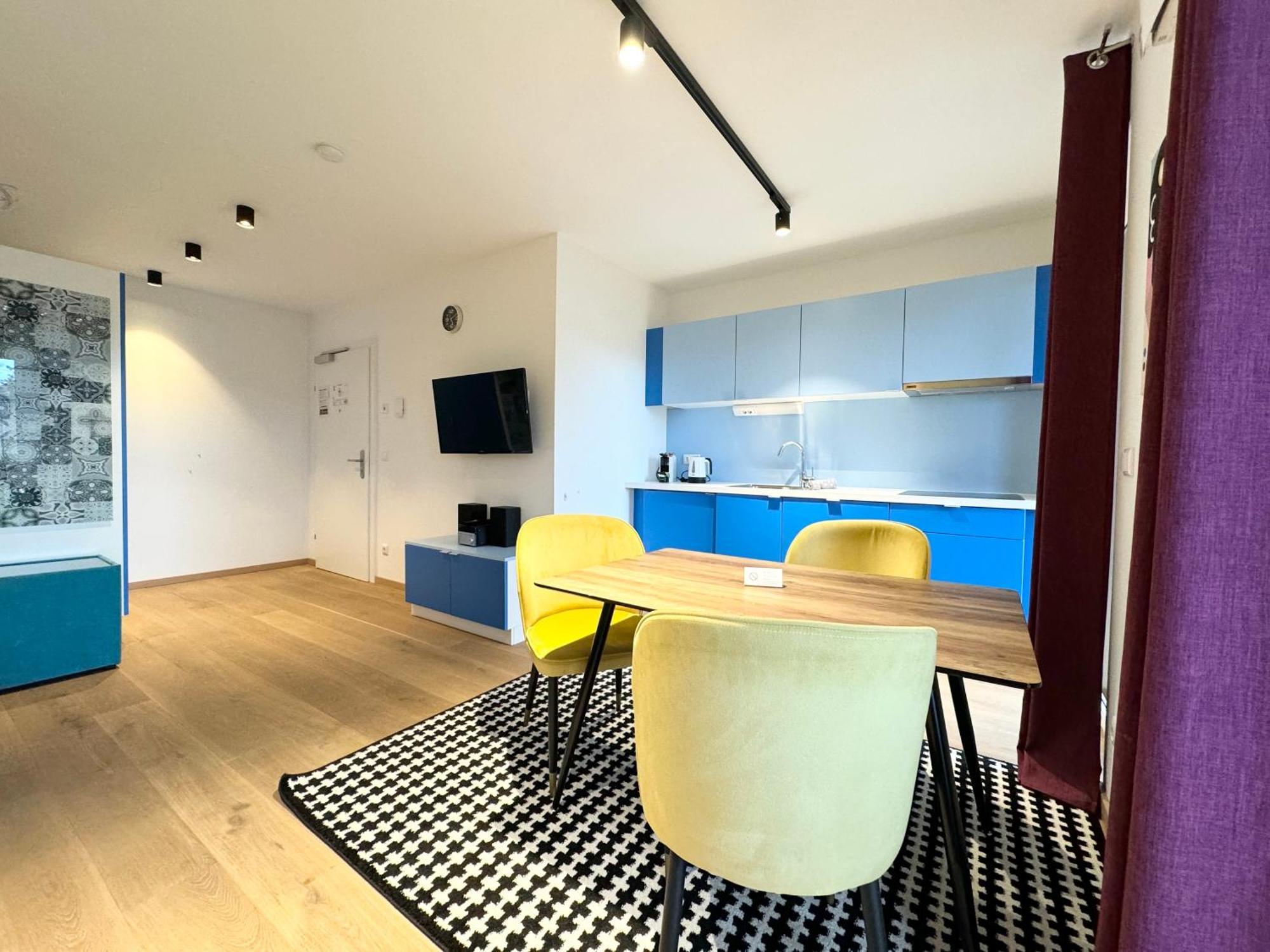 Wohnung Mit Terrasse + Parkplatz เวียนนา ภายนอก รูปภาพ