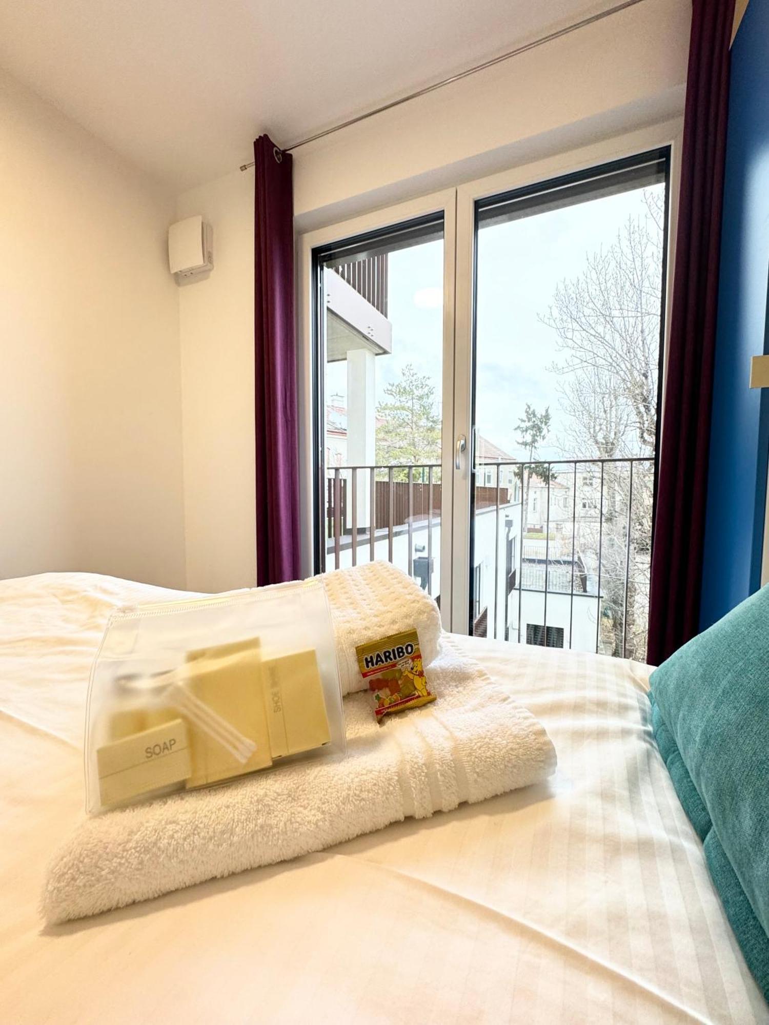 Wohnung Mit Terrasse + Parkplatz เวียนนา ภายนอก รูปภาพ